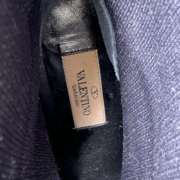 Valentino Garavani Bodytech Rockstud Ankle Boots Size 38.5 - Picture 16 of 16